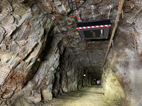 Muon detector in mine at NORCAT